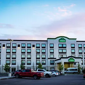 Wingate By Wyndham Airport Canada