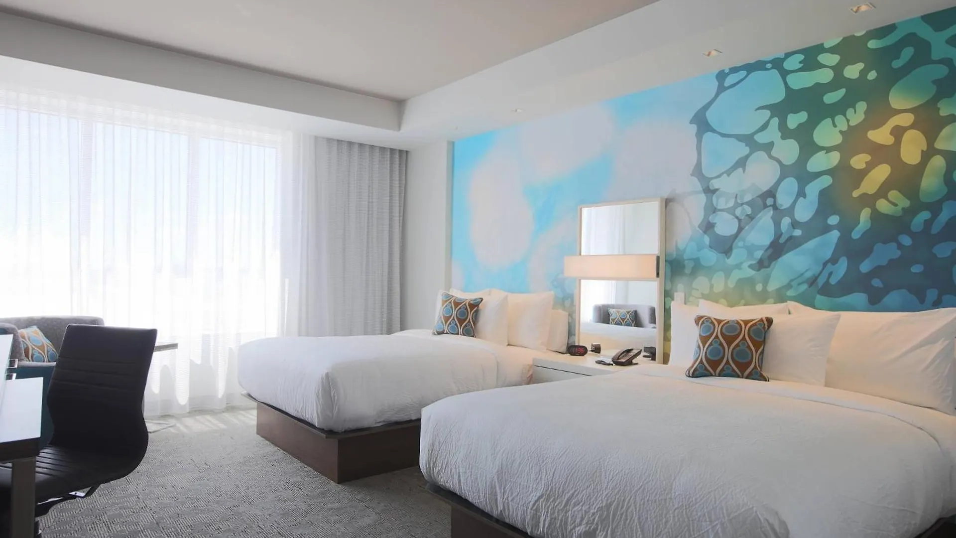 Courtyard By Marriott Montreal Brossard Hotel