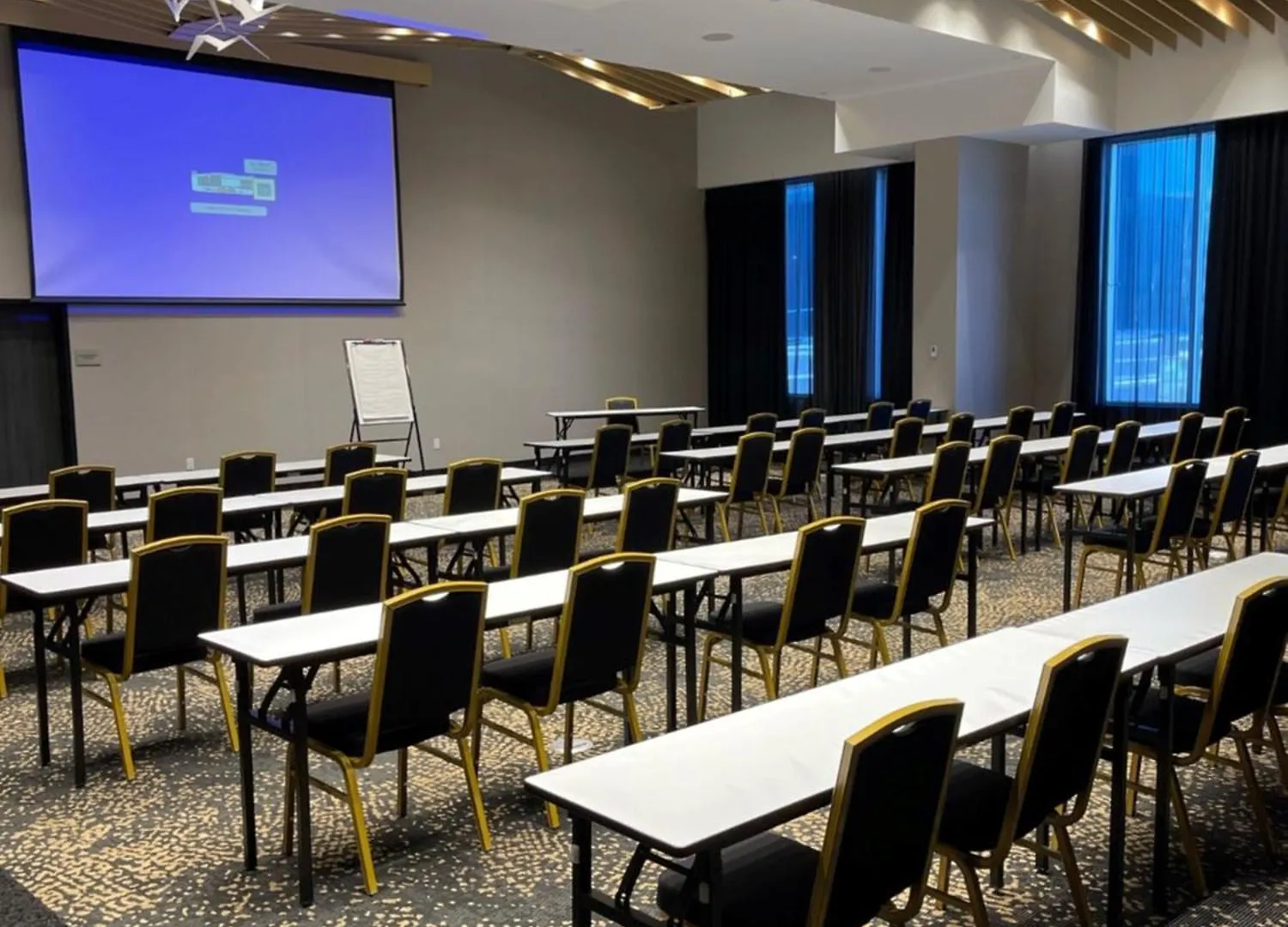 Courtyard By Marriott Montreal Brossard Hotel 3*,